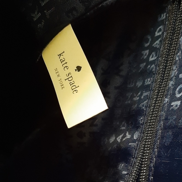 Kate Spade New York Bridge Place Small Francisca Leather Tote - Picture 5 of 7